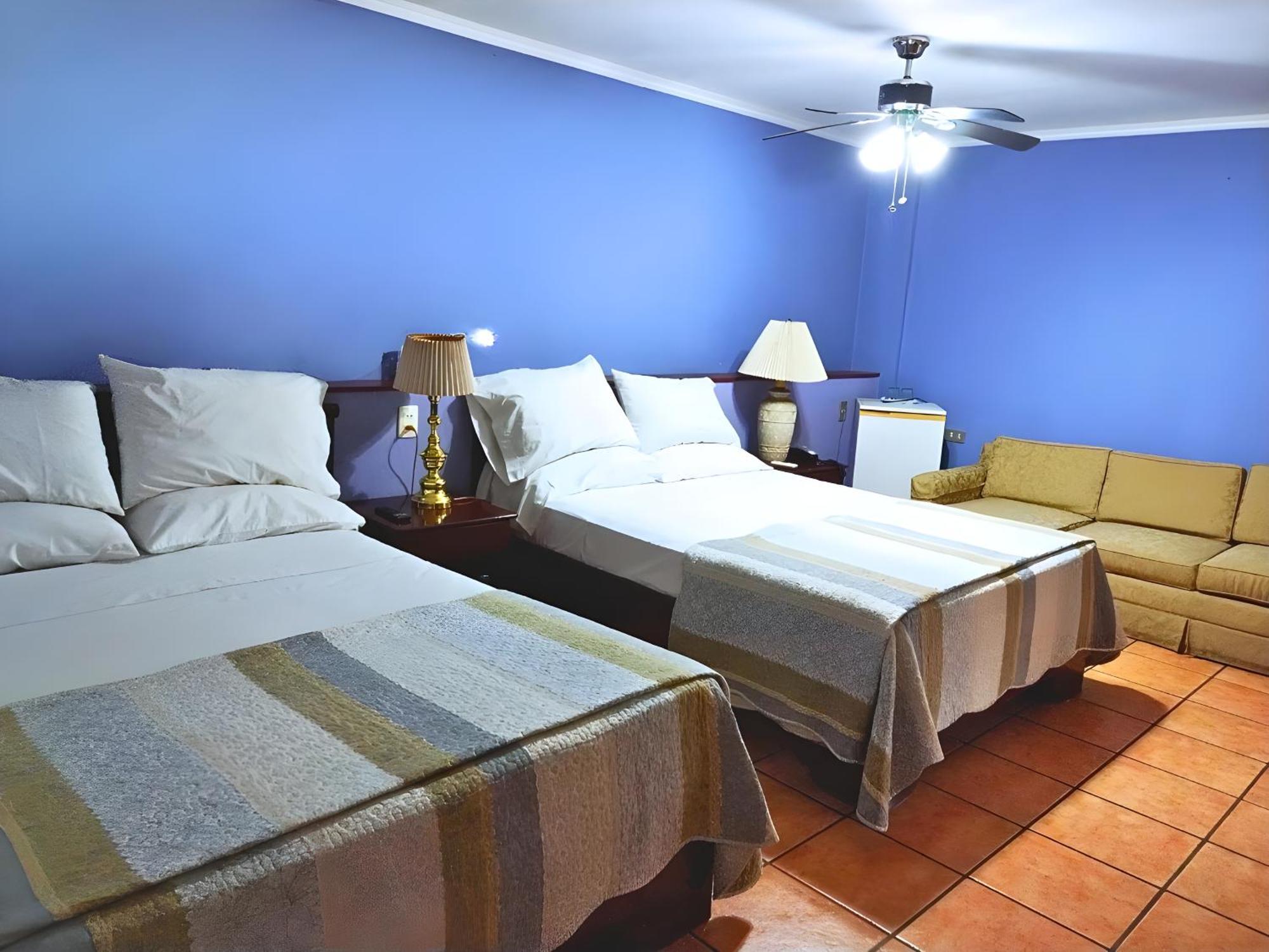 Hotel Puerta Del Sol - San Jose Airport Ngoại thất bức ảnh