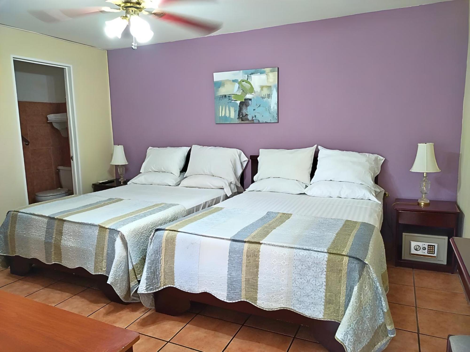 Hotel Puerta Del Sol - San Jose Airport Ngoại thất bức ảnh