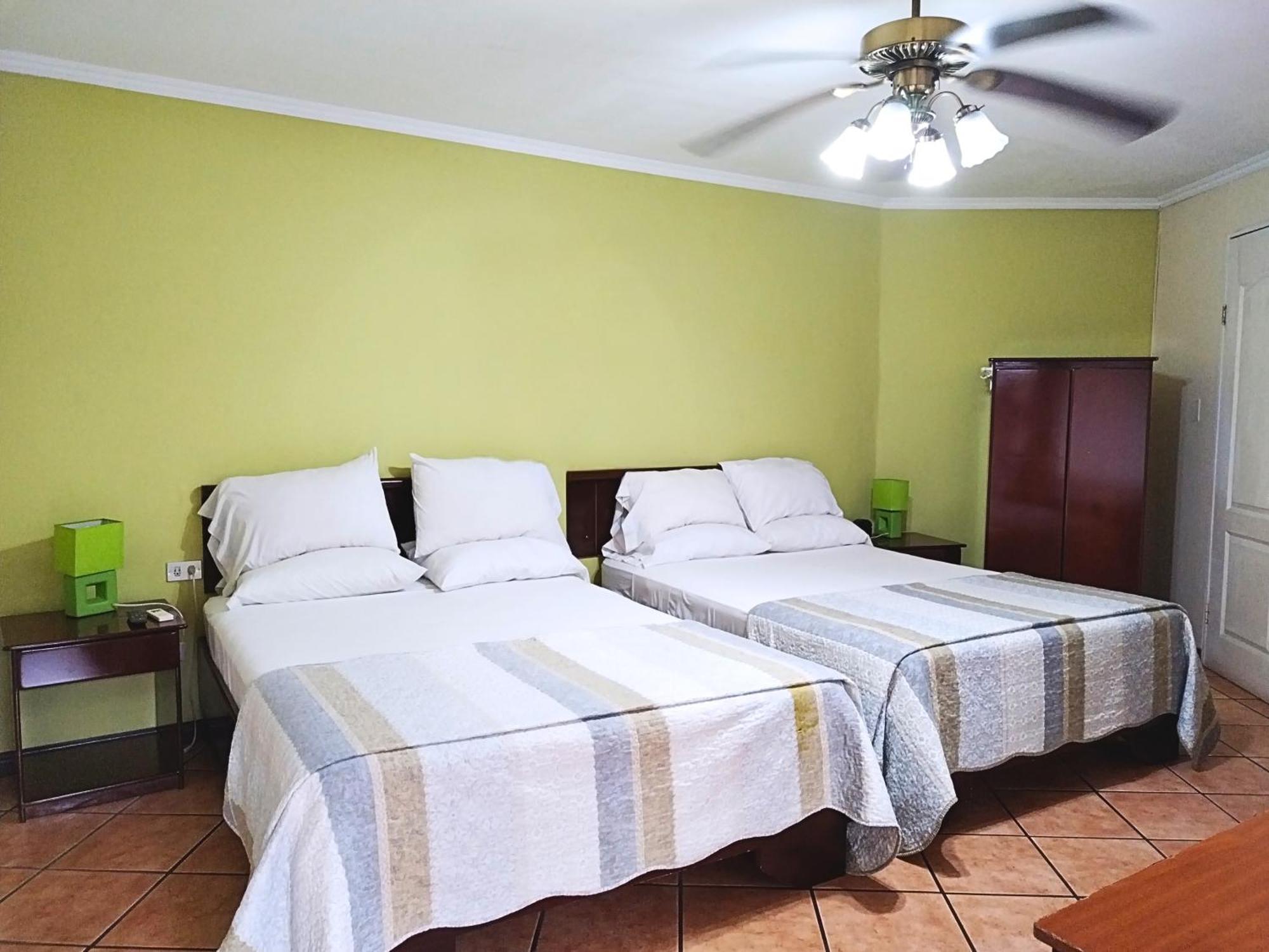 Hotel Puerta Del Sol - San Jose Airport Ngoại thất bức ảnh