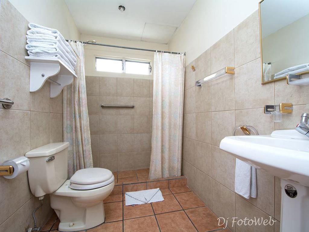 Hotel Puerta Del Sol - San Jose Airport Ngoại thất bức ảnh